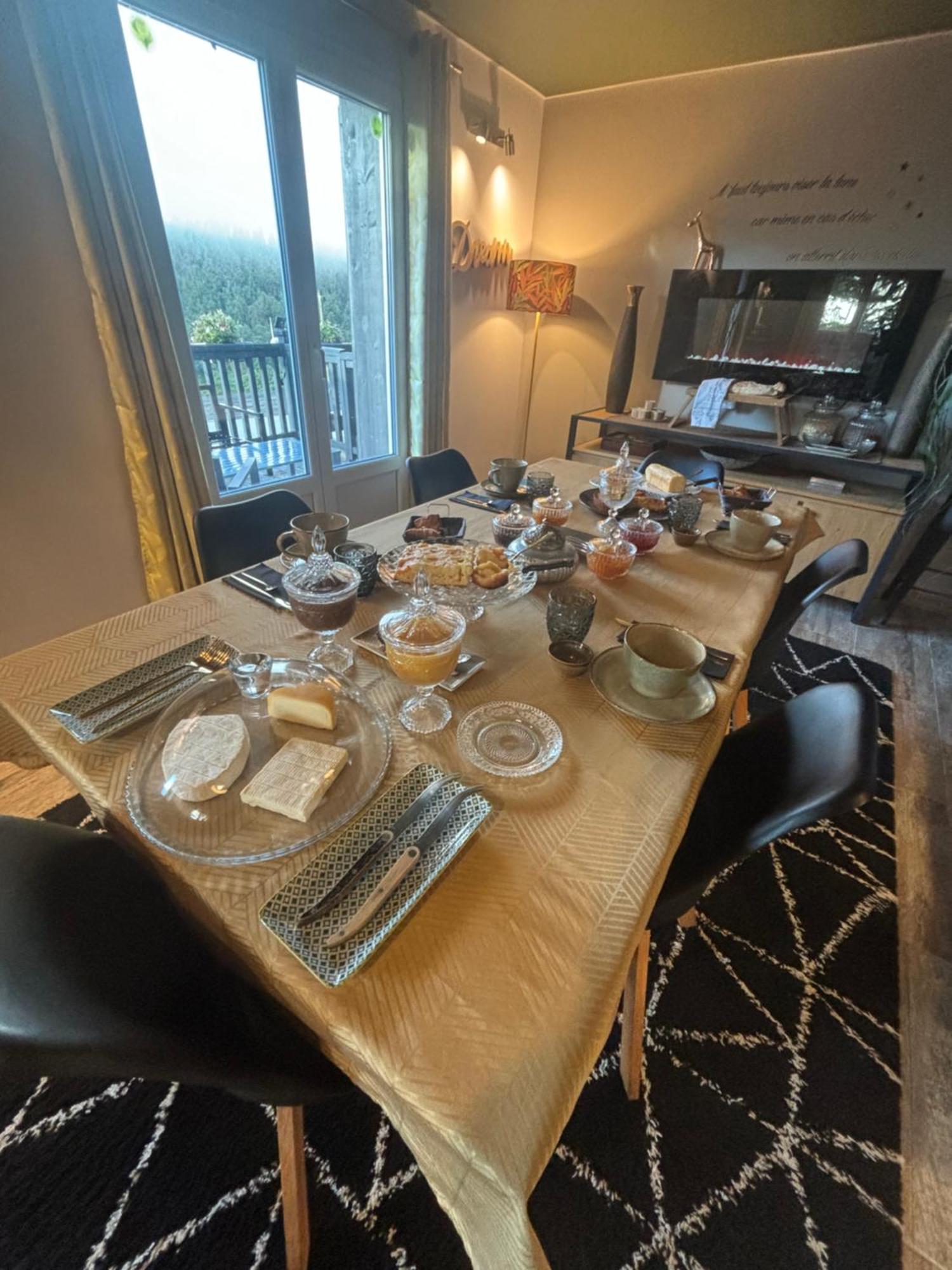 L'Alpen Roc Bed & Breakfast Caille Eksteriør bilde